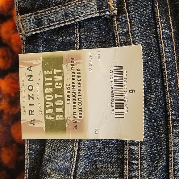 NWT Juniors Arizona Boot Cut Jeans - Picture 6 of 8